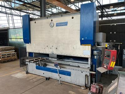 Overview picture of Beyeler PR6 CNC press brake